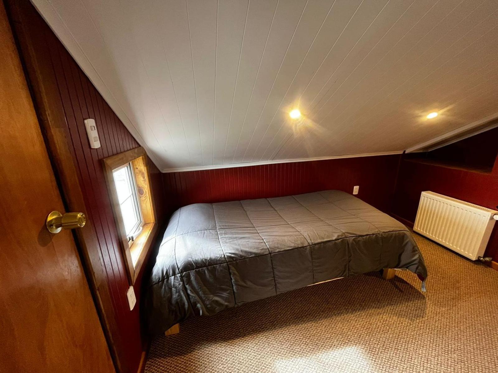 Corner Hostel Puerto Natales Bagian luar foto
