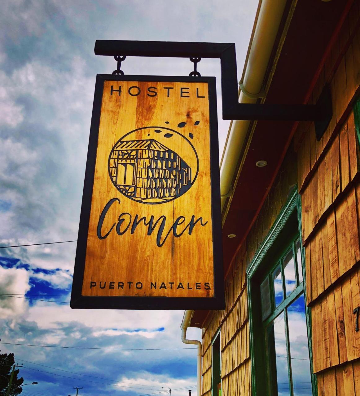 Corner Hostel Puerto Natales Bagian luar foto