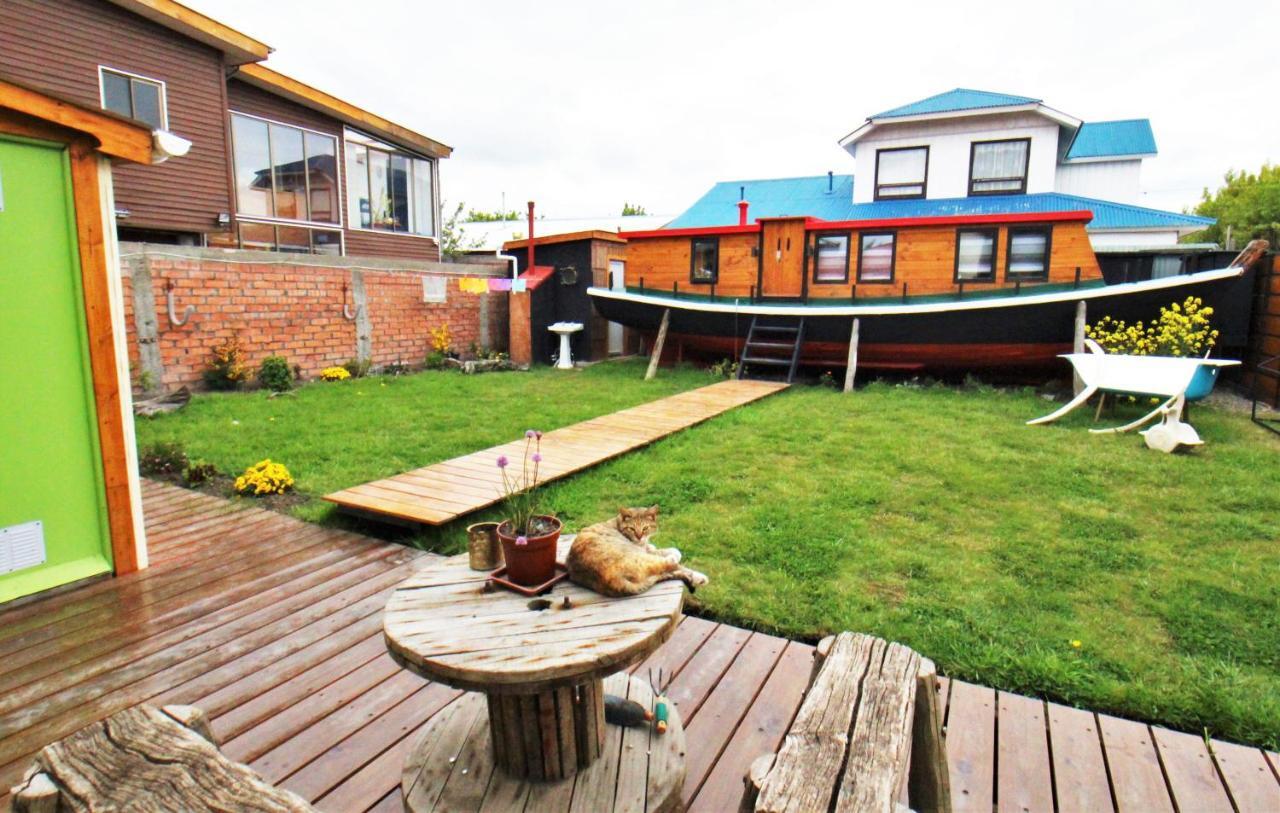 Corner Hostel Puerto Natales Bagian luar foto